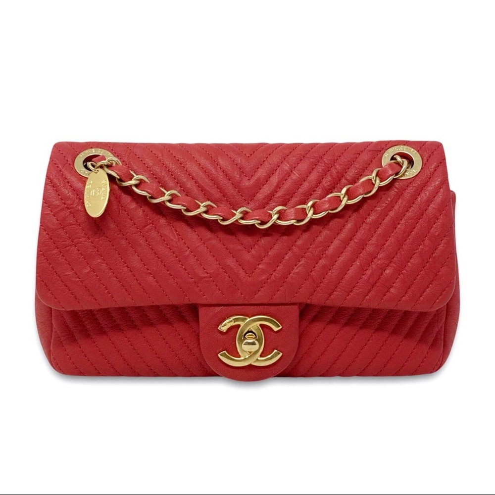 Chanel Wrinkled Lambskin Chevron Flap Red